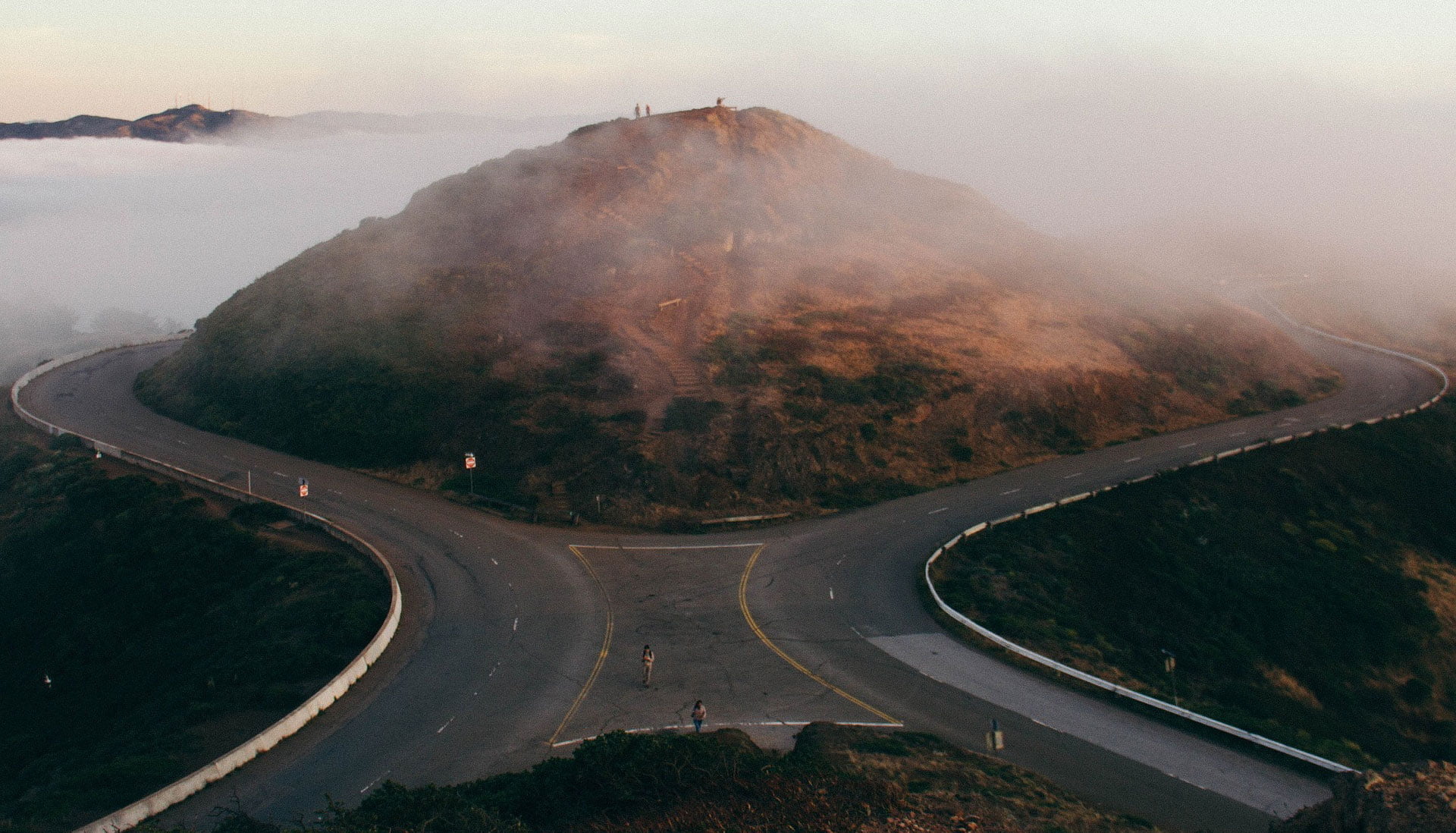 forking-road-839830_1920